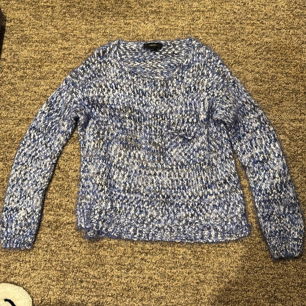 F21 sweater